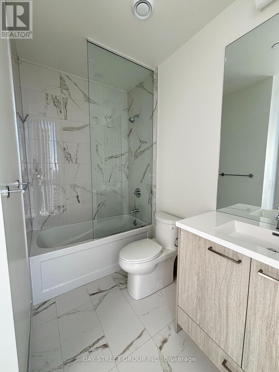 4612 - 28 Interchange Way, Vaughan, Ontario  L4K 0P8 - Photo 21 - N12467368
