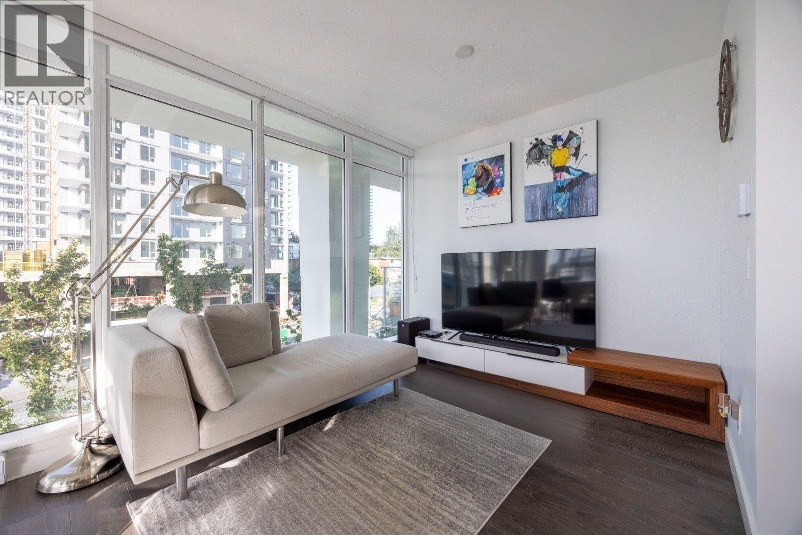 503 652 WHITING WAY, Coquitlam, British Columbia