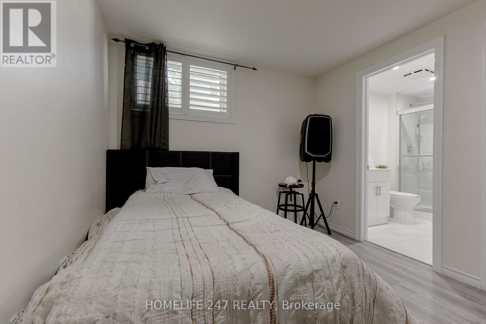 5 - 31 Schroder Crescent, Guelph, Ontario  N1E 7M6 - Photo 28 - X12467364