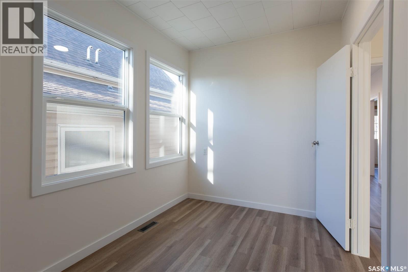 375 Fairford Street W, Moose Jaw, Saskatchewan  S6H 1V8 - Photo 8 - SK020913
