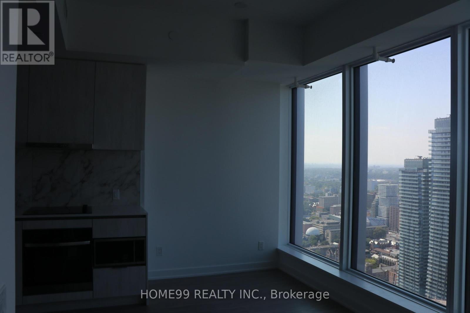 5906 - 8 Wellesley Street W, Toronto, Ontario  M4Y 0J5 - Photo 4 - C12467380