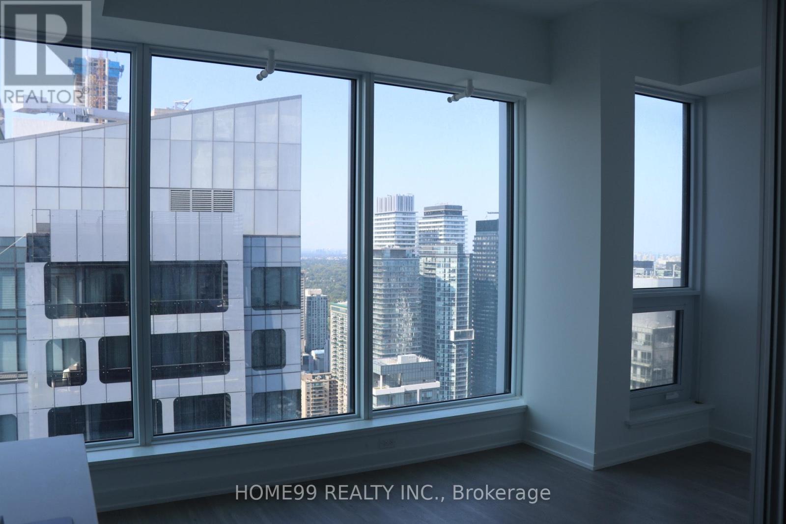 5906 - 8 Wellesley Street W, Toronto, Ontario  M4Y 0J5 - Photo 5 - C12467380