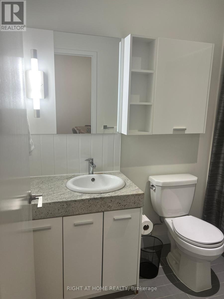 2101 - 33 Singer Court, Toronto, Ontario  M2K 0B4 - Photo 9 - C12467382