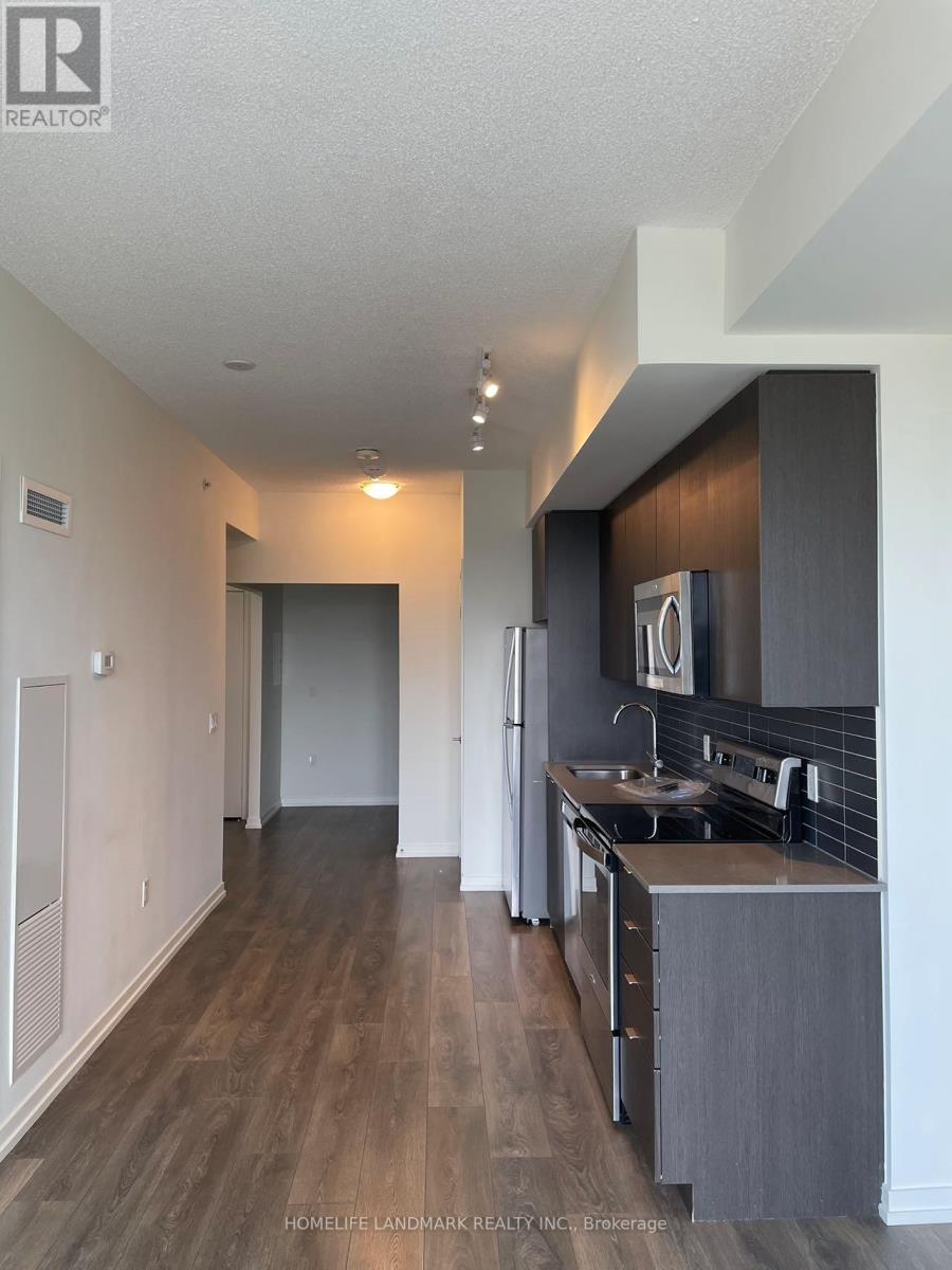 601 - 3237 BAYVIEW AVENUE, Toronto, Ontario
