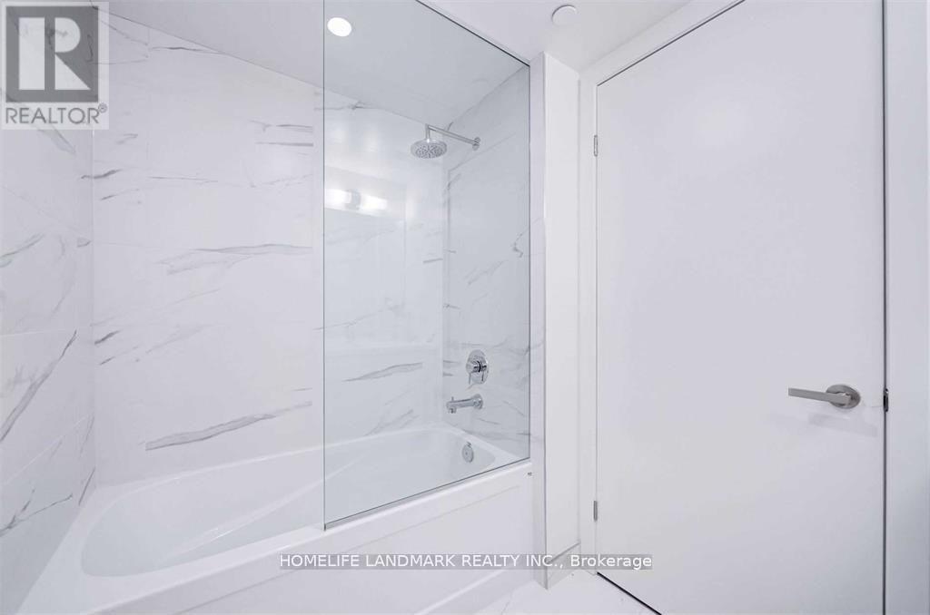 2706 - 138 Downes Street, Toronto, Ontario  M5E 0E4 - Photo 21 - C12467387