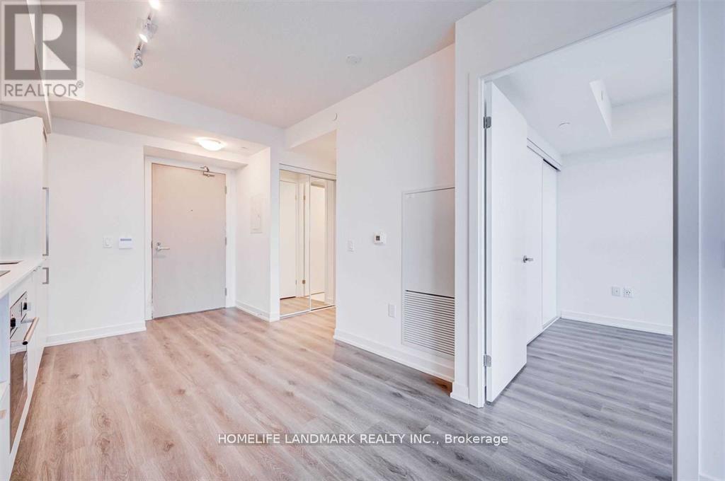 2706 - 138 Downes Street, Toronto, Ontario  M5E 0E4 - Photo 7 - C12467387
