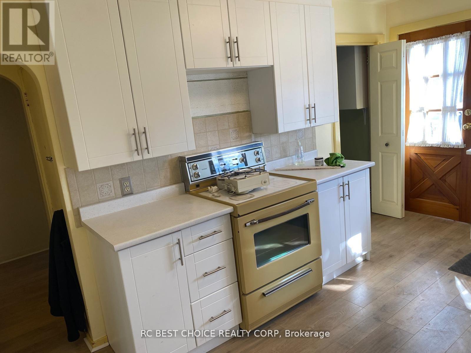 1705 Simcoe Street N, Oshawa, Ontario  L1G 4Y1 - Photo 8 - E12467379