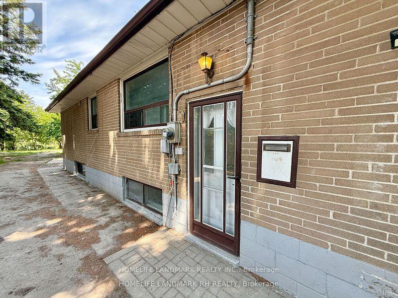 38 Aragon Avenue, Toronto, Ontario  M1T 1X8 - Photo 12 - E12467388