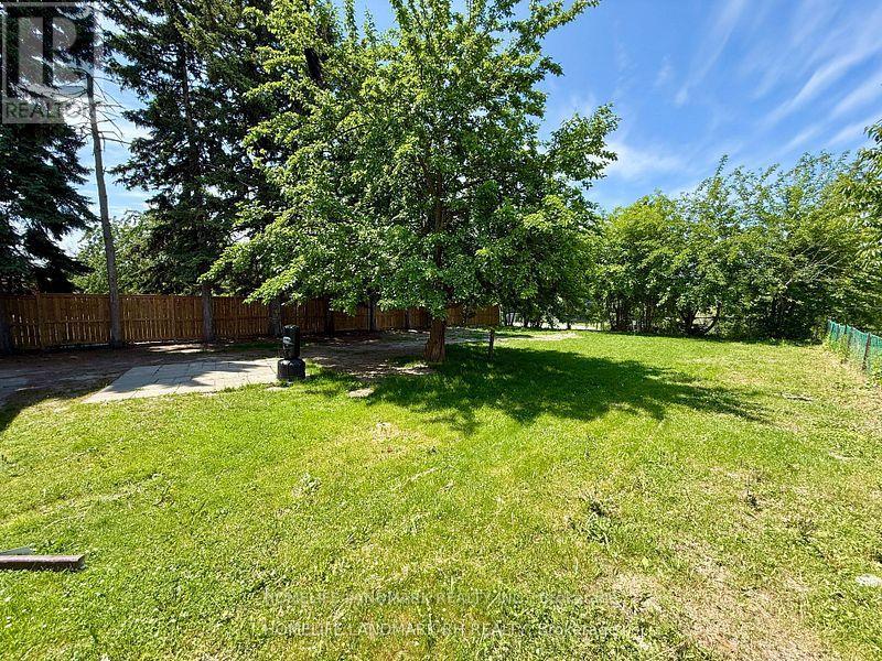 38 Aragon Avenue, Toronto, Ontario  M1T 1X8 - Photo 18 - E12467388