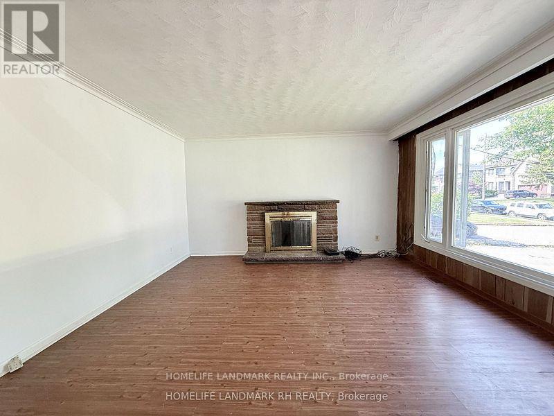 38 Aragon Avenue, Toronto, Ontario  M1T 1X8 - Photo 5 - E12467388