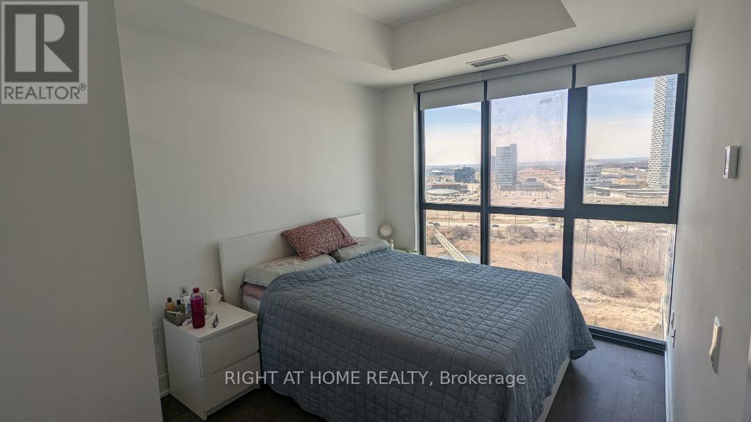 1304 - 2916 Highway 7 Highway W, Vaughan, Ontario  L4K 0K5 - Photo 6 - N12467375