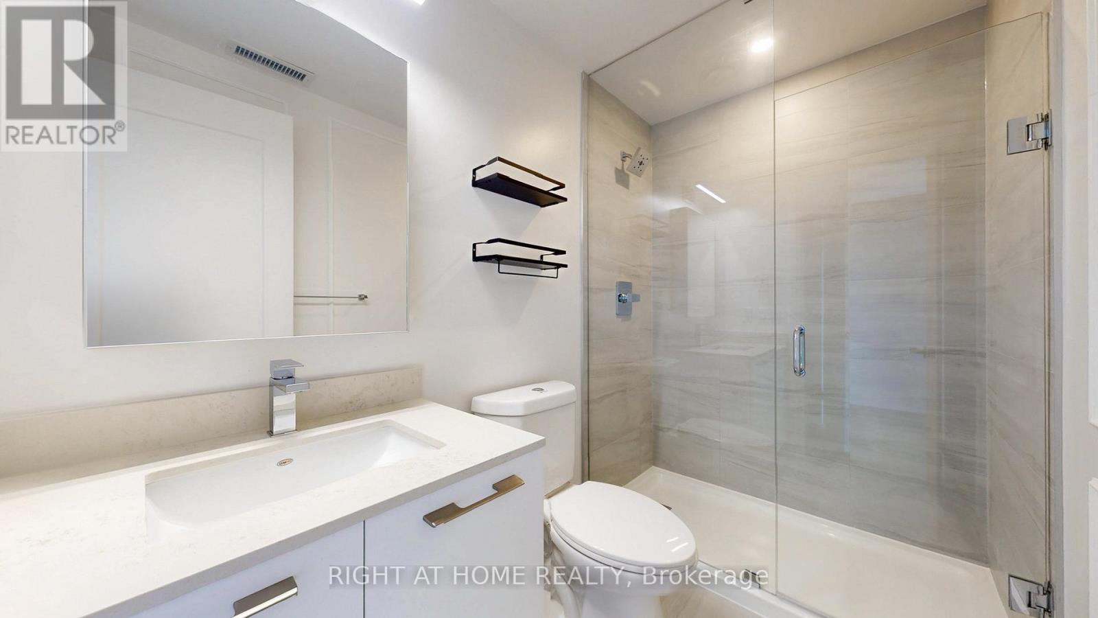 807 - 38 Water Walk Drive, Markham, Ontario  L3R 6M8 - Photo 19 - N12467385