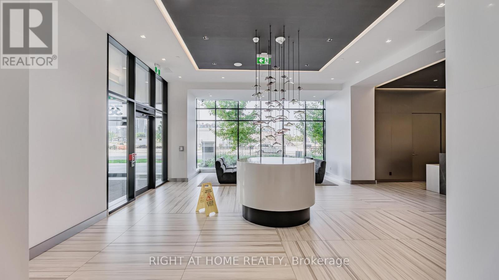 807 - 38 Water Walk Drive, Markham, Ontario  L3R 6M8 - Photo 40 - N12467385