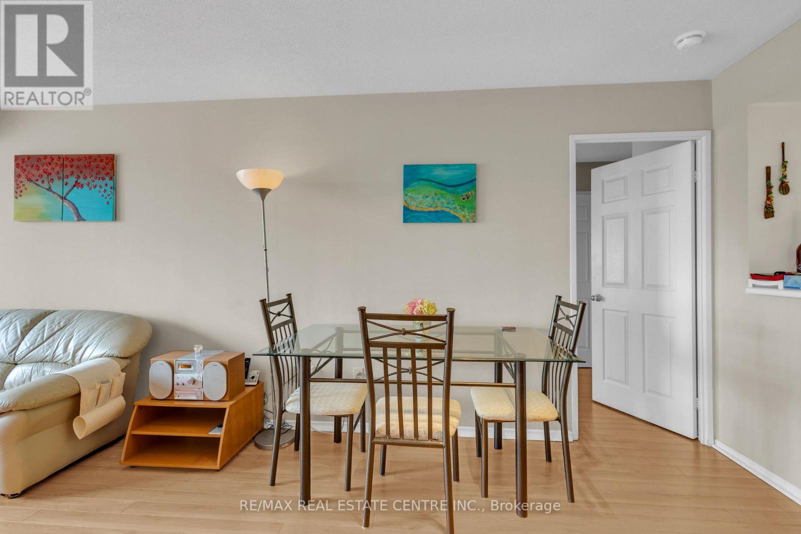 702 - 335 Webb Drive, Mississauga, Ontario  L5B 4A1 - Photo 15 - W12467373