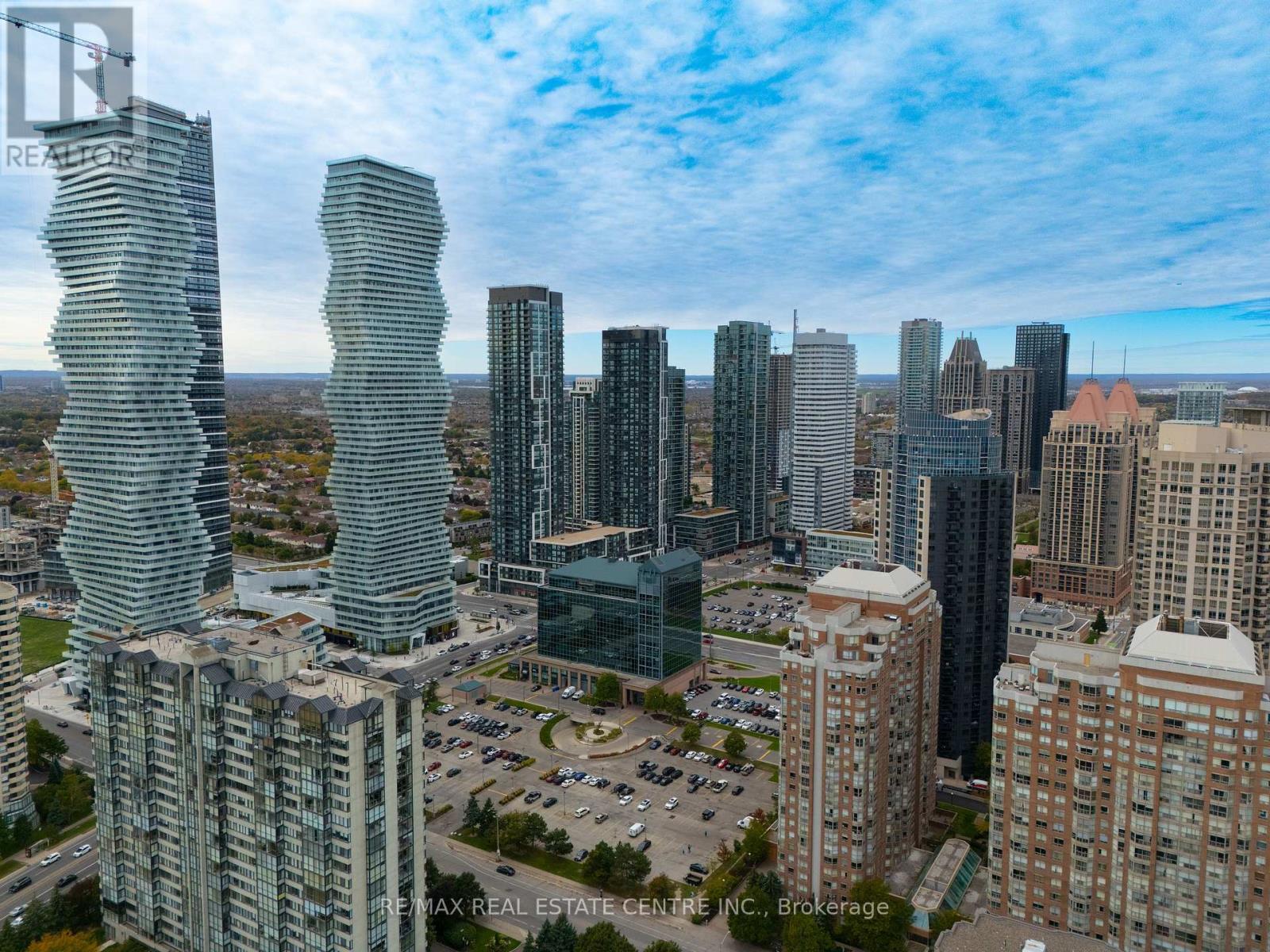 702 - 335 Webb Drive, Mississauga, Ontario  L5B 4A1 - Photo 30 - W12467373