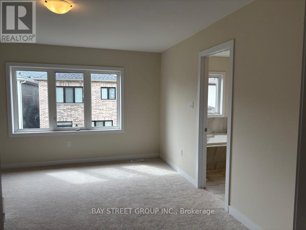 215 Aviron Crescent, Welland, Ontario  L3B 0M5 - Photo 20 - X12467374