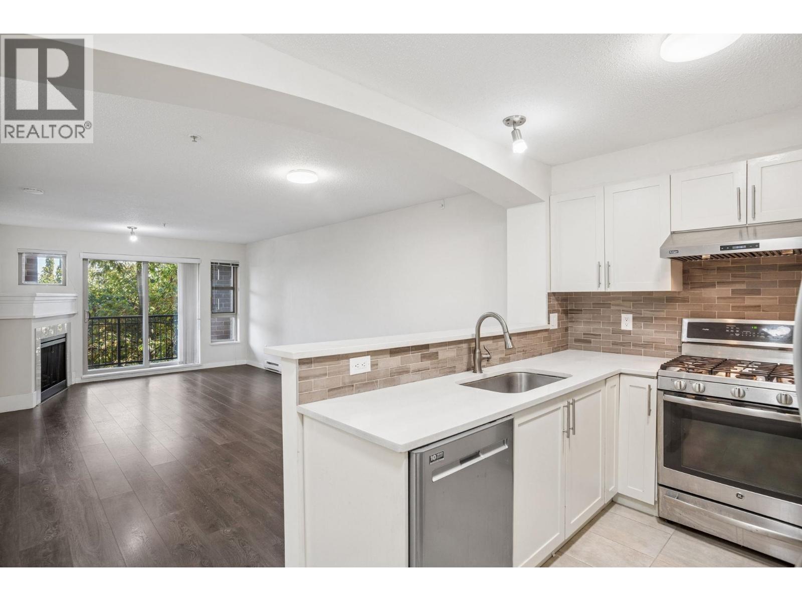1215 5115 Garden City Road, Richmond, British Columbia  V6X 4H6 - Photo 12 - R3059429