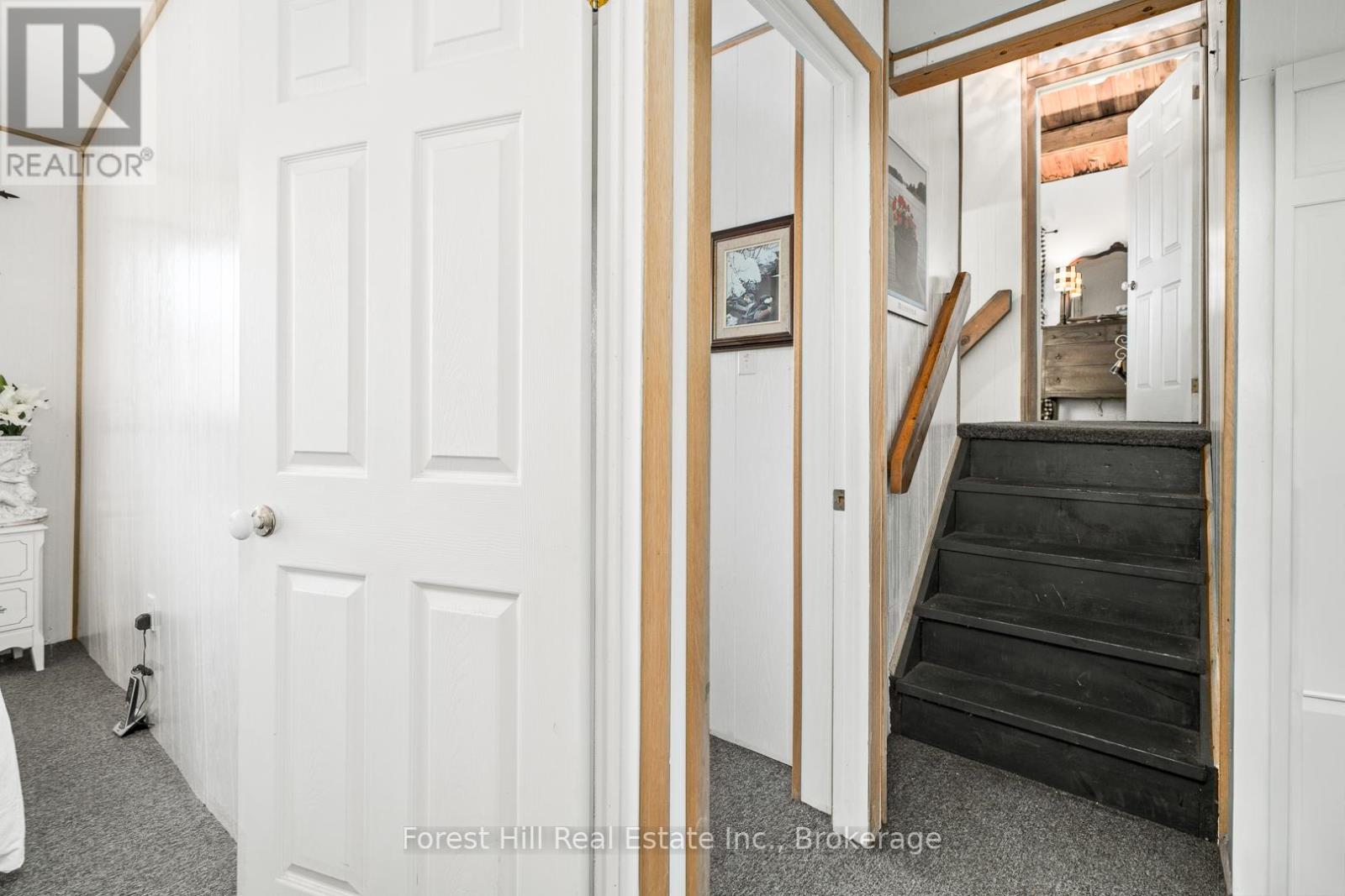 1187 Ivy Lane, Algonquin Highlands (Mcclintock), Ontario  P0A 1E0 - Photo 27 - X12459975