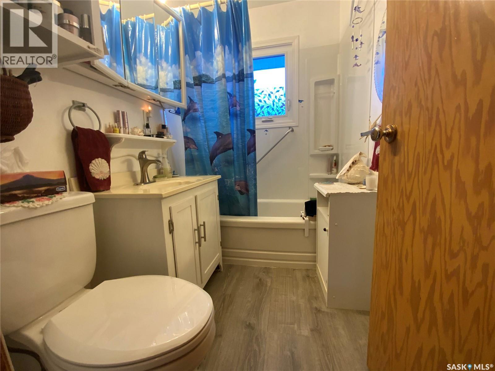 319 Simpson Street, Outlook, Saskatchewan  S0L 2N0 - Photo 15 - SK020938