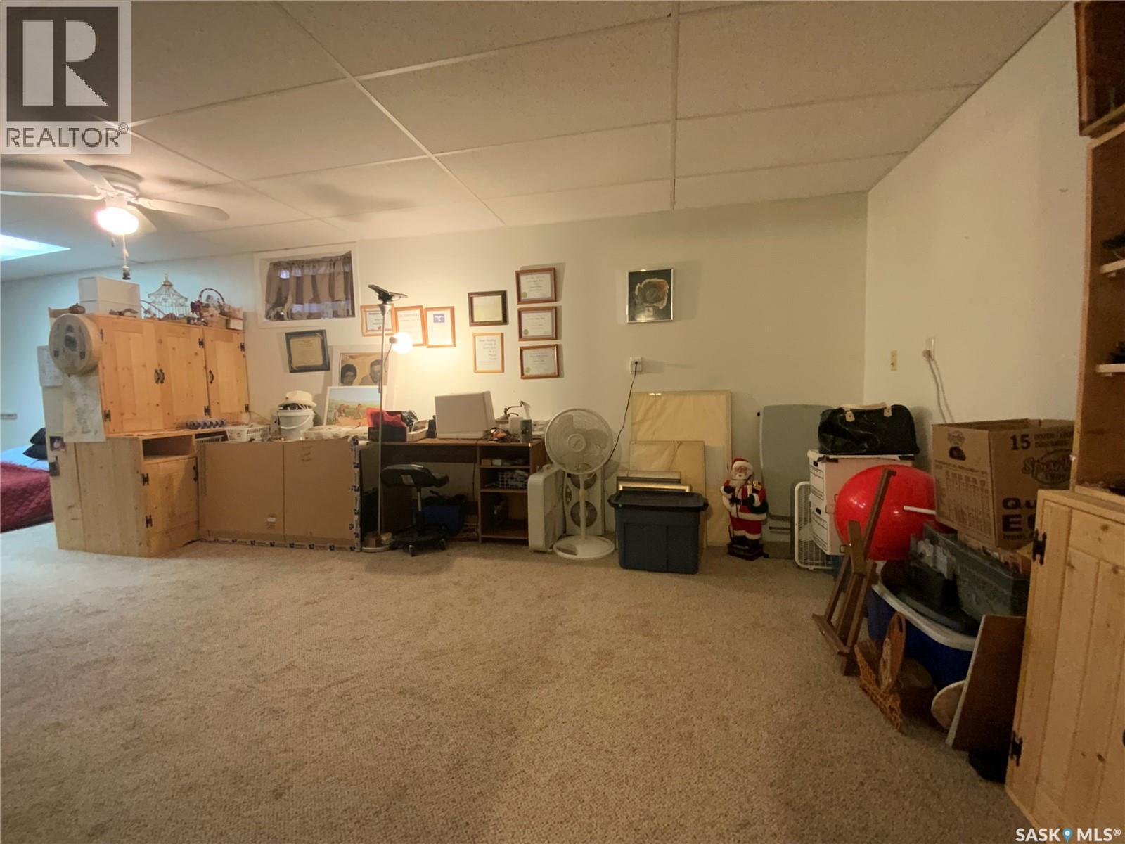 319 Simpson Street, Outlook, Saskatchewan  S0L 2N0 - Photo 19 - SK020938