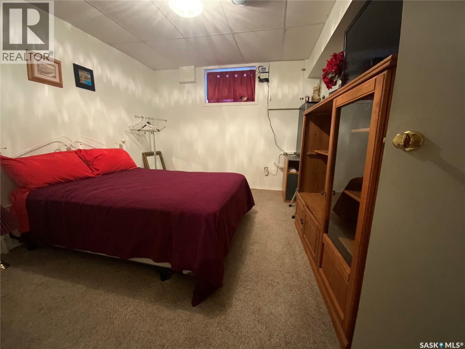 319 Simpson Street, Outlook, Saskatchewan  S0L 2N0 - Photo 20 - SK020938