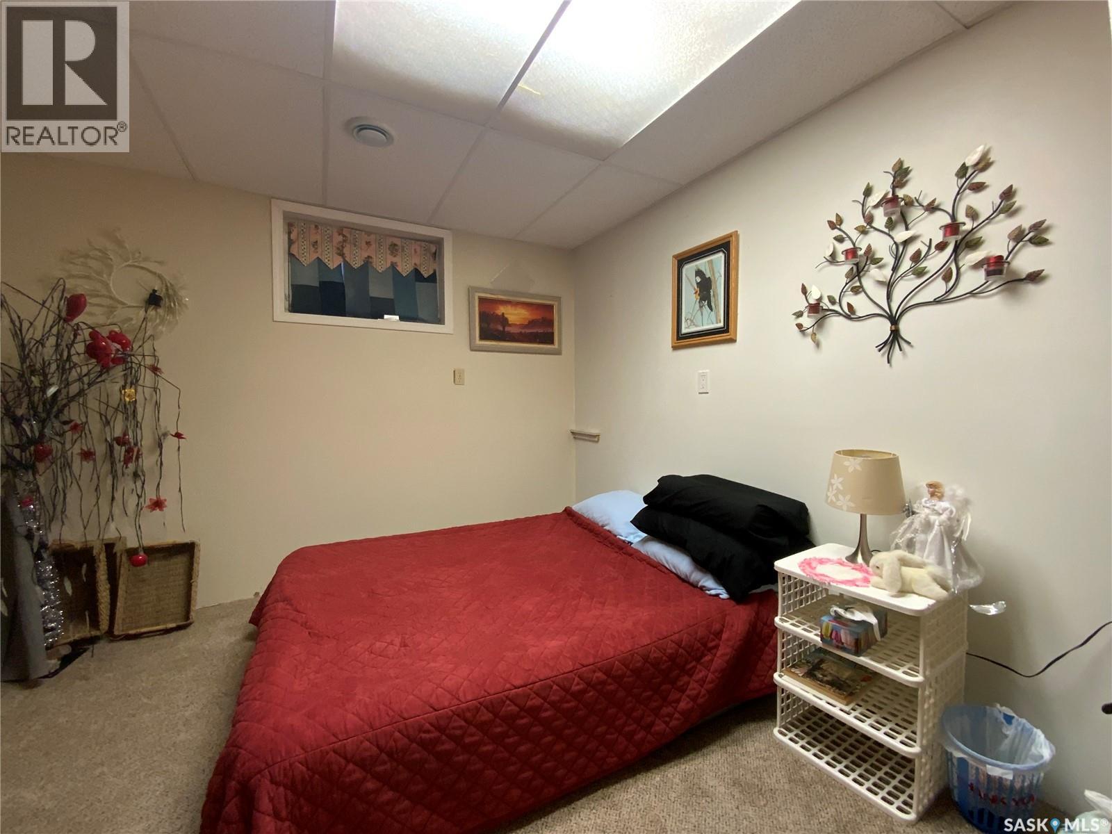 319 Simpson Street, Outlook, Saskatchewan  S0L 2N0 - Photo 22 - SK020938