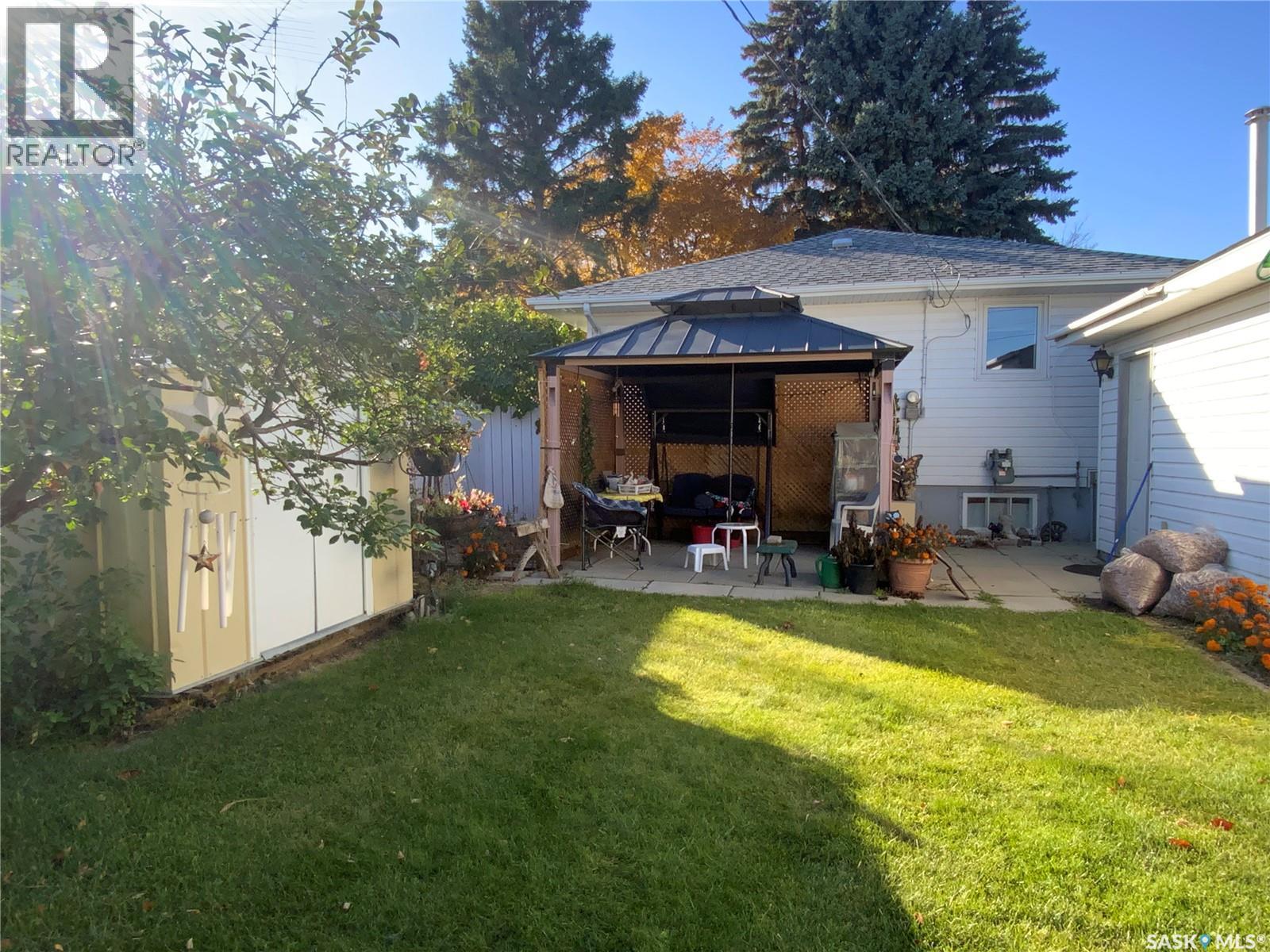 319 Simpson Street, Outlook, Saskatchewan  S0L 2N0 - Photo 28 - SK020938