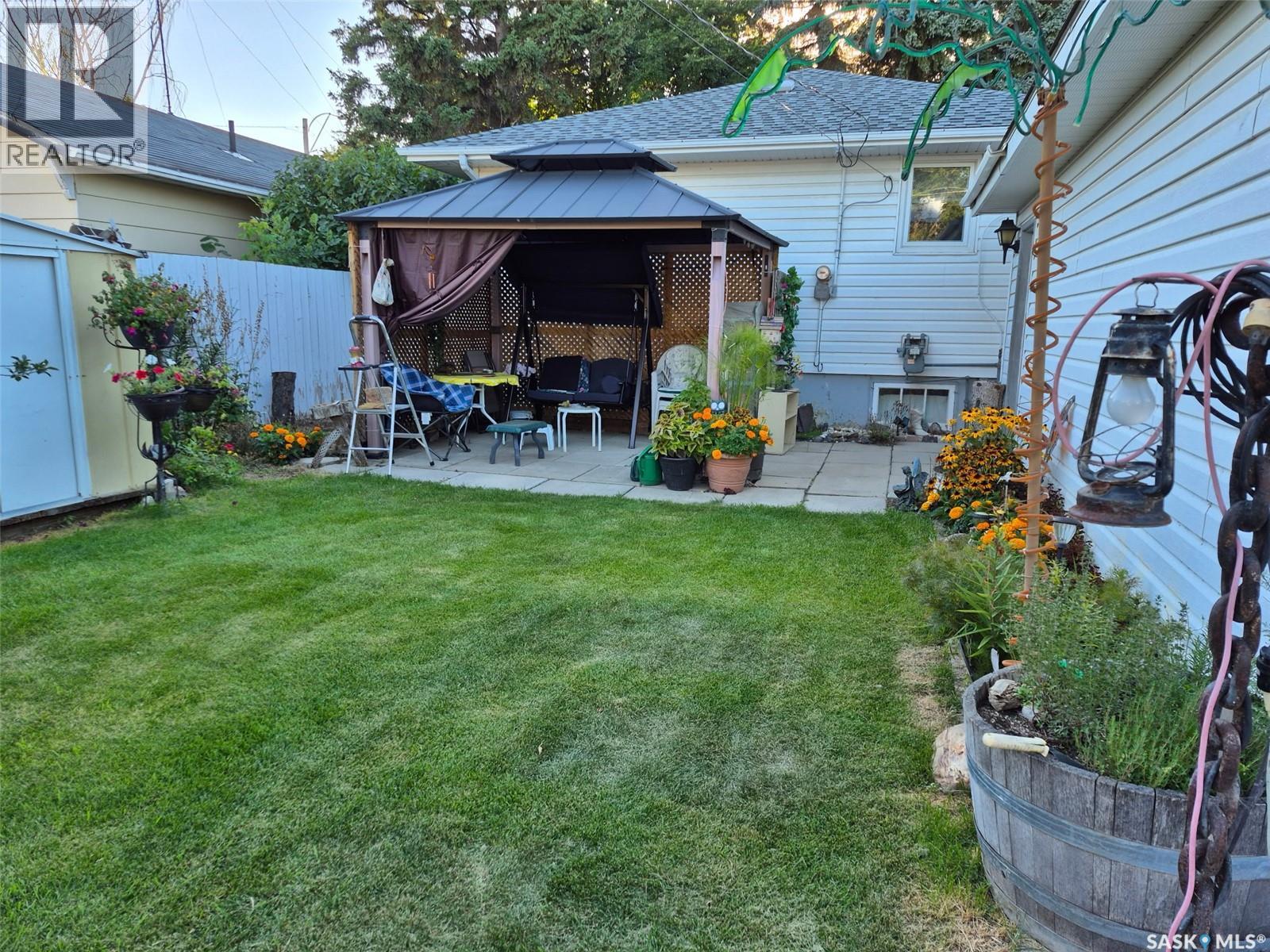319 Simpson Street, Outlook, Saskatchewan  S0L 2N0 - Photo 29 - SK020938