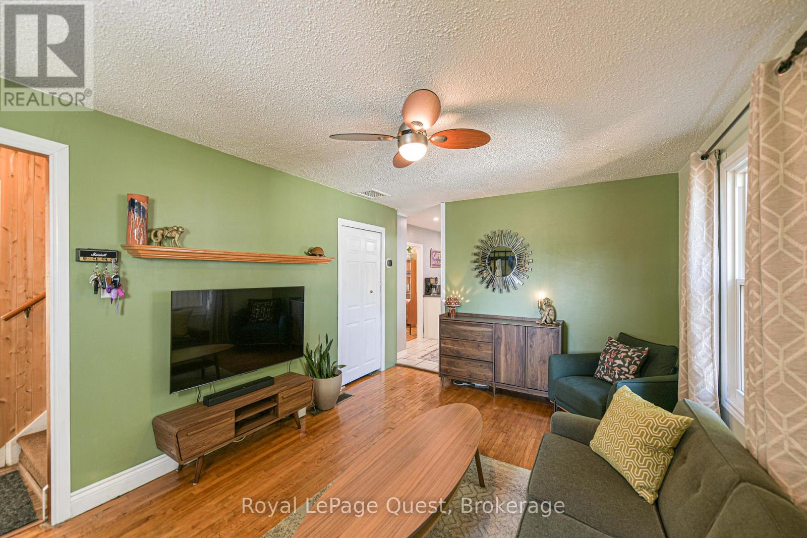 167 Memorial Avenue, Orillia, Ontario  L3V 5X5 - Photo 15 - S12467446