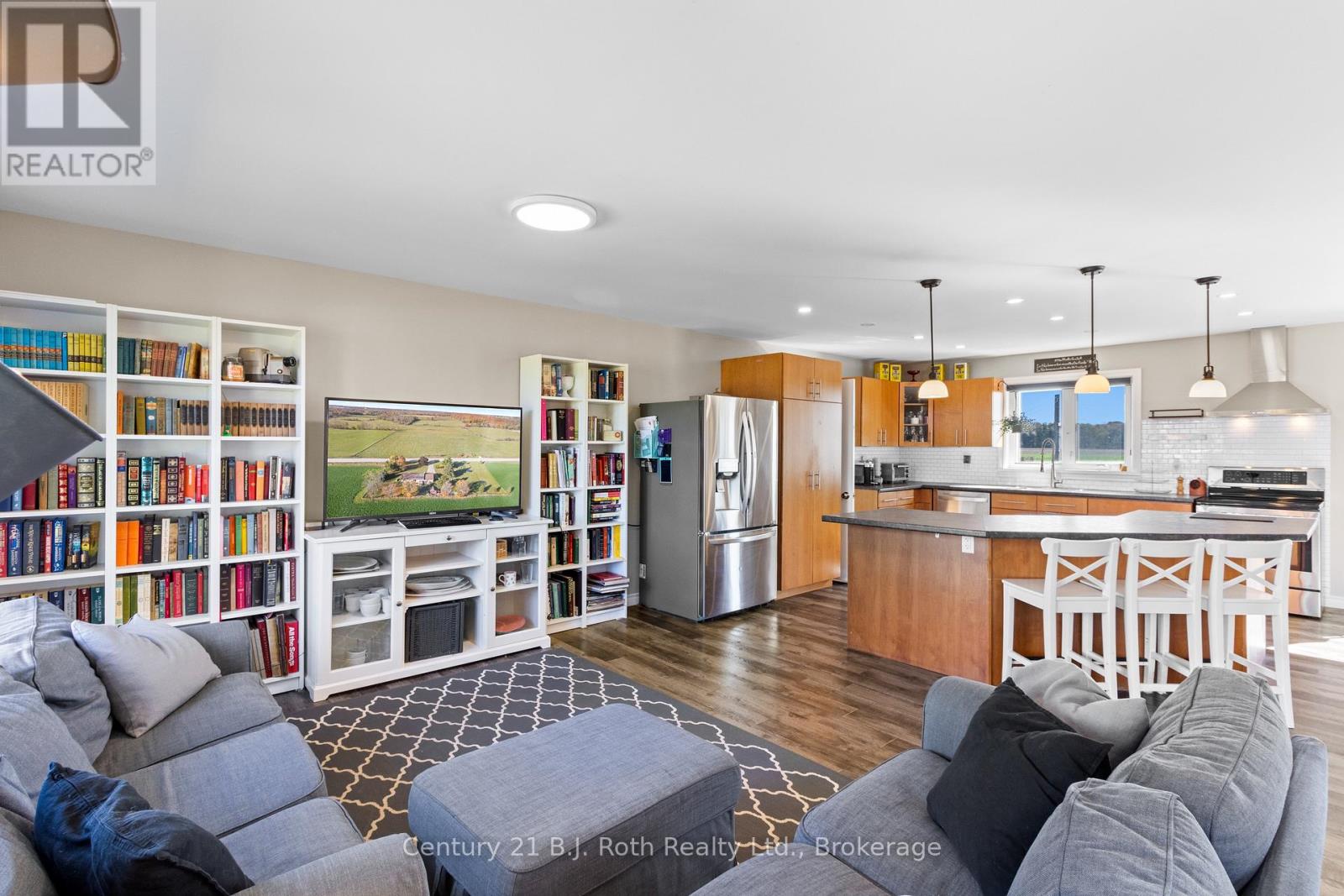 21388 Grey Rd 16, Chatsworth, Ontario  N0H 2N0 - Photo 10 - X12467442
