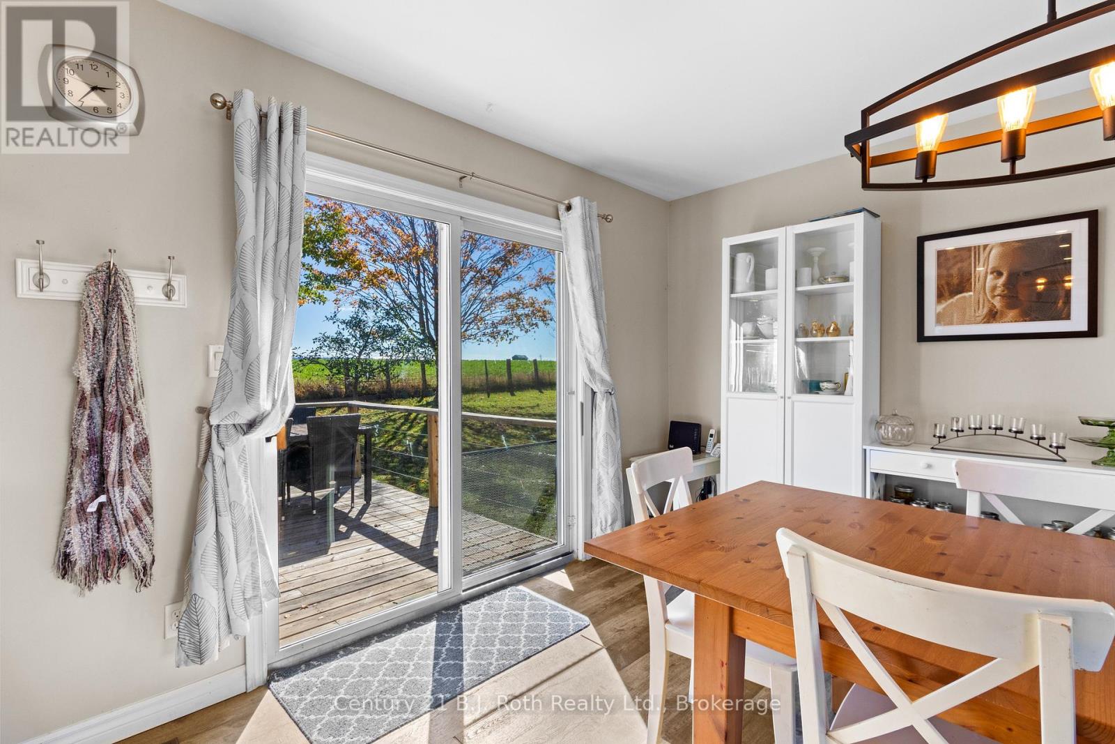21388 Grey Rd 16, Chatsworth, Ontario  N0H 2N0 - Photo 15 - X12467442