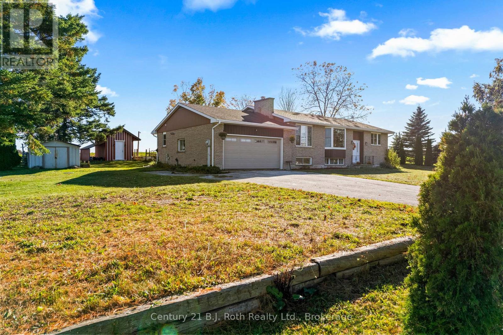 21388 Grey Rd 16, Chatsworth, Ontario  N0H 2N0 - Photo 2 - X12467442