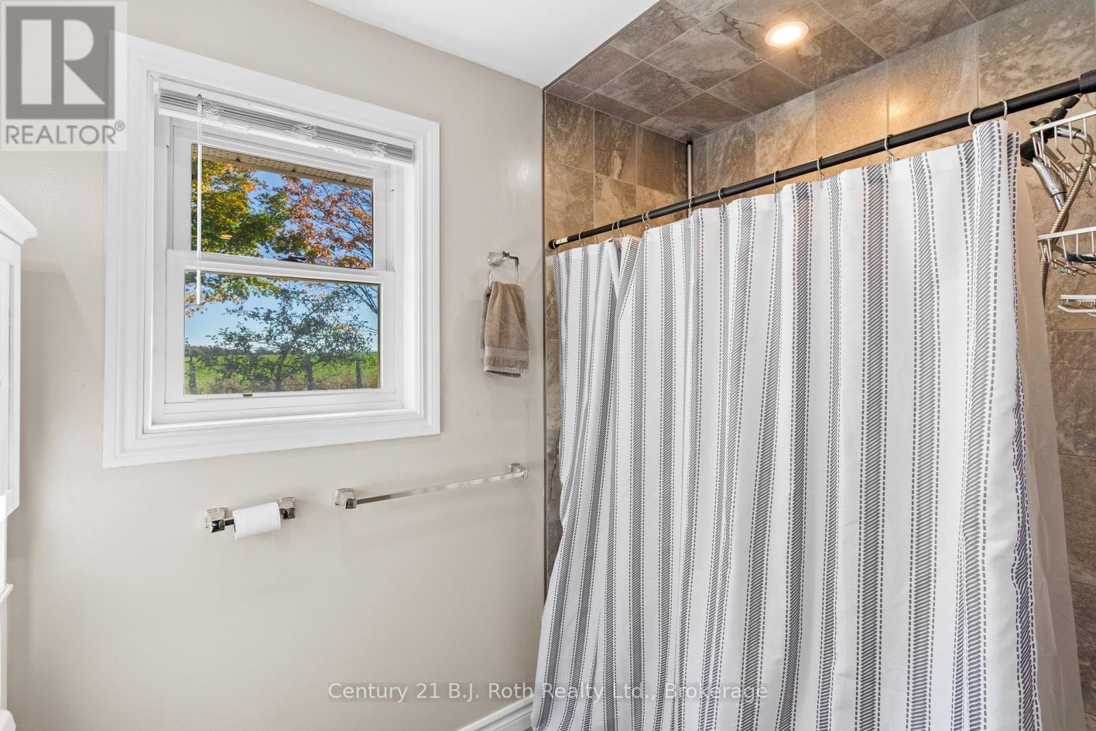 21388 Grey Rd 16, Chatsworth, Ontario  N0H 2N0 - Photo 21 - X12467442