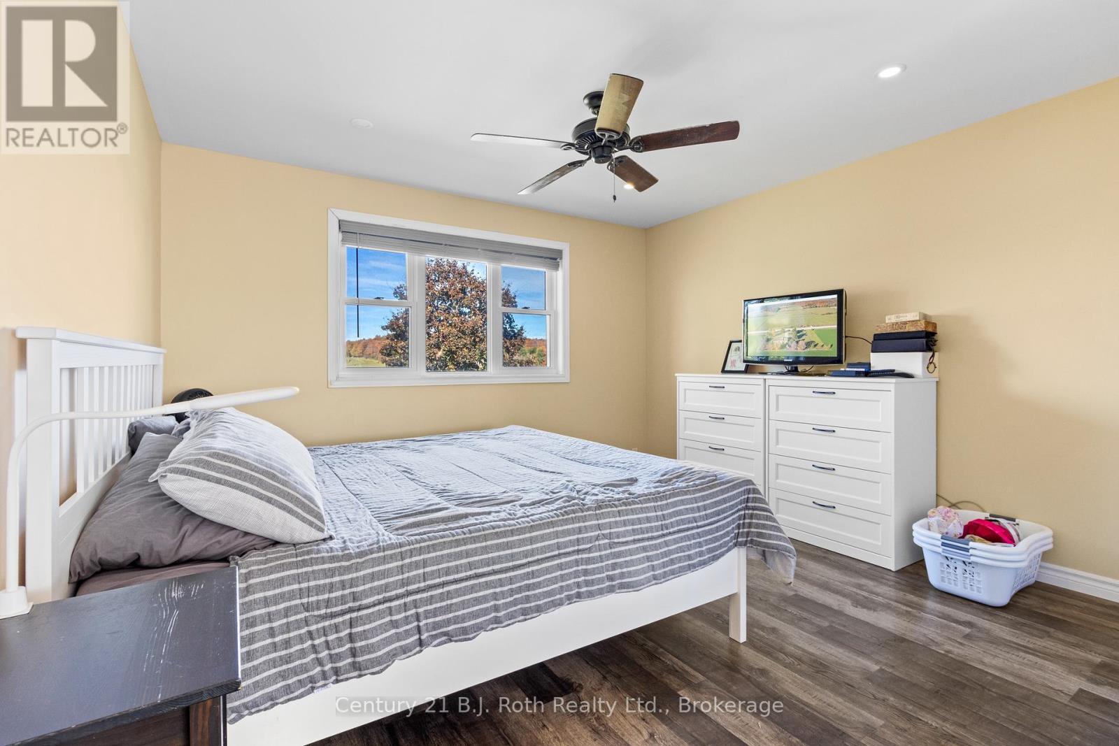 21388 Grey Rd 16, Chatsworth, Ontario  N0H 2N0 - Photo 22 - X12467442