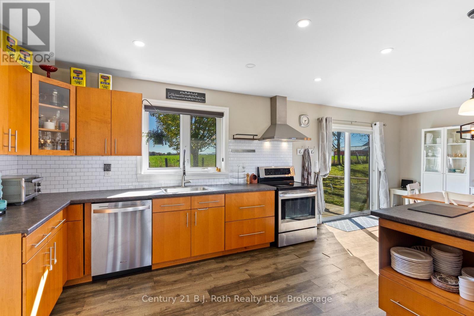 21388 Grey Rd 16, Chatsworth, Ontario  N0H 2N0 - Photo 9 - X12467442