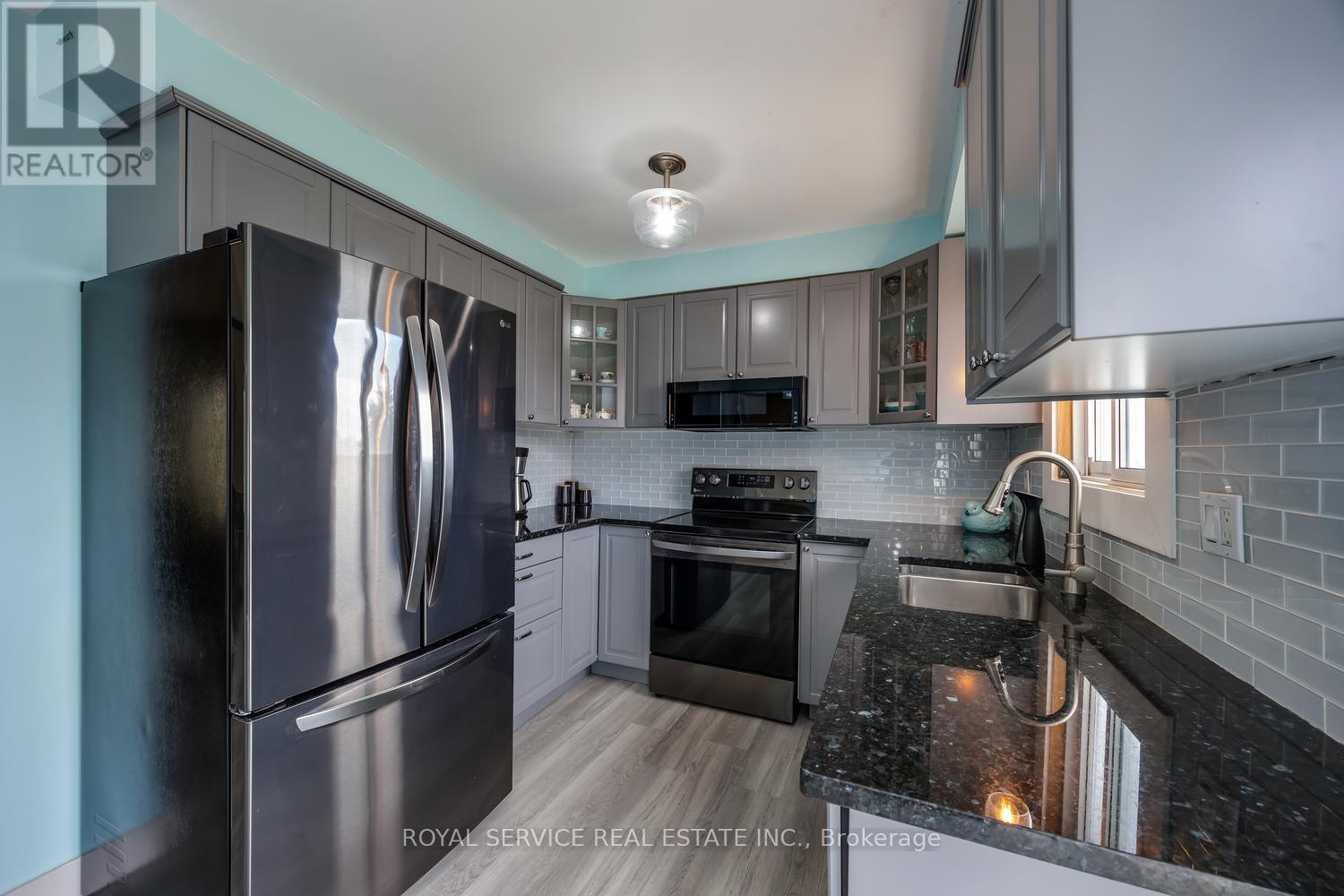 19 Propp Drive, Kawartha Lakes, Ontario  L0A 1K0 - Photo 15 - X12467401