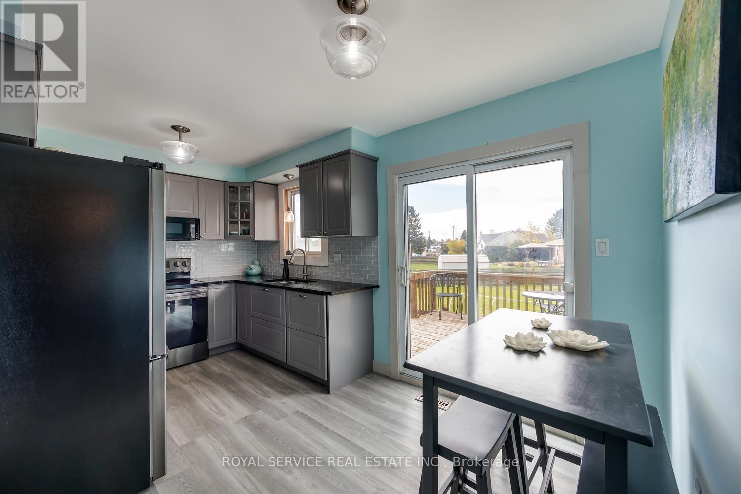 19 Propp Drive, Kawartha Lakes, Ontario  L0A 1K0 - Photo 16 - X12467401
