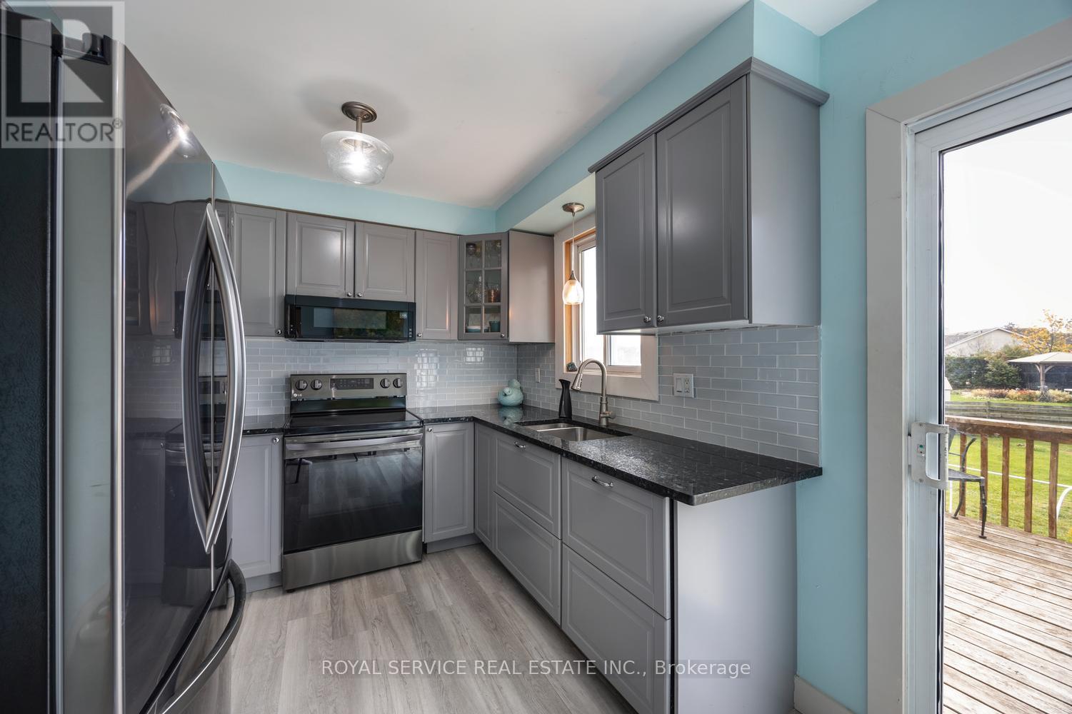 19 Propp Drive, Kawartha Lakes, Ontario  L0A 1K0 - Photo 18 - X12467401