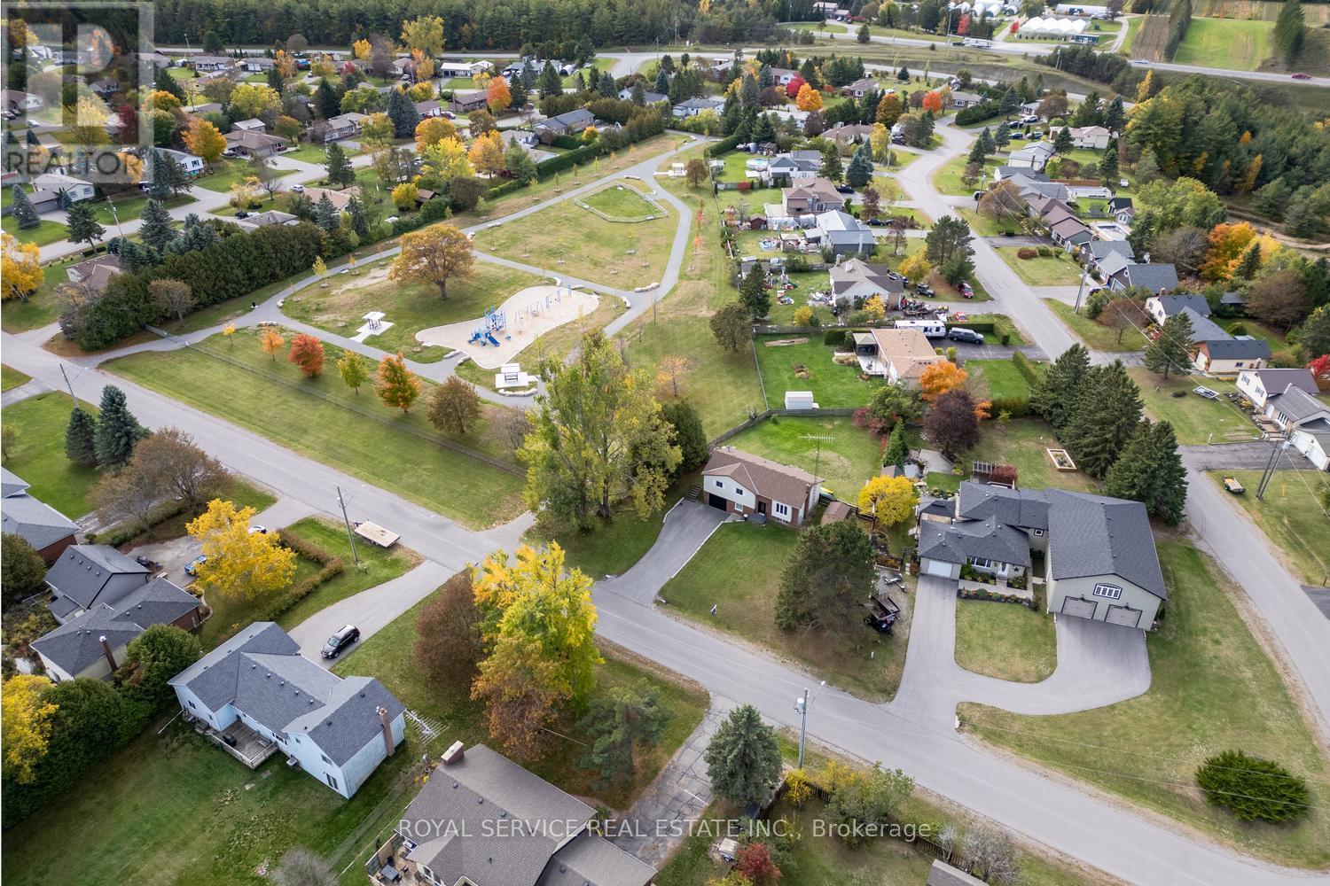 19 Propp Drive, Kawartha Lakes, Ontario  L0A 1K0 - Photo 6 - X12467401
