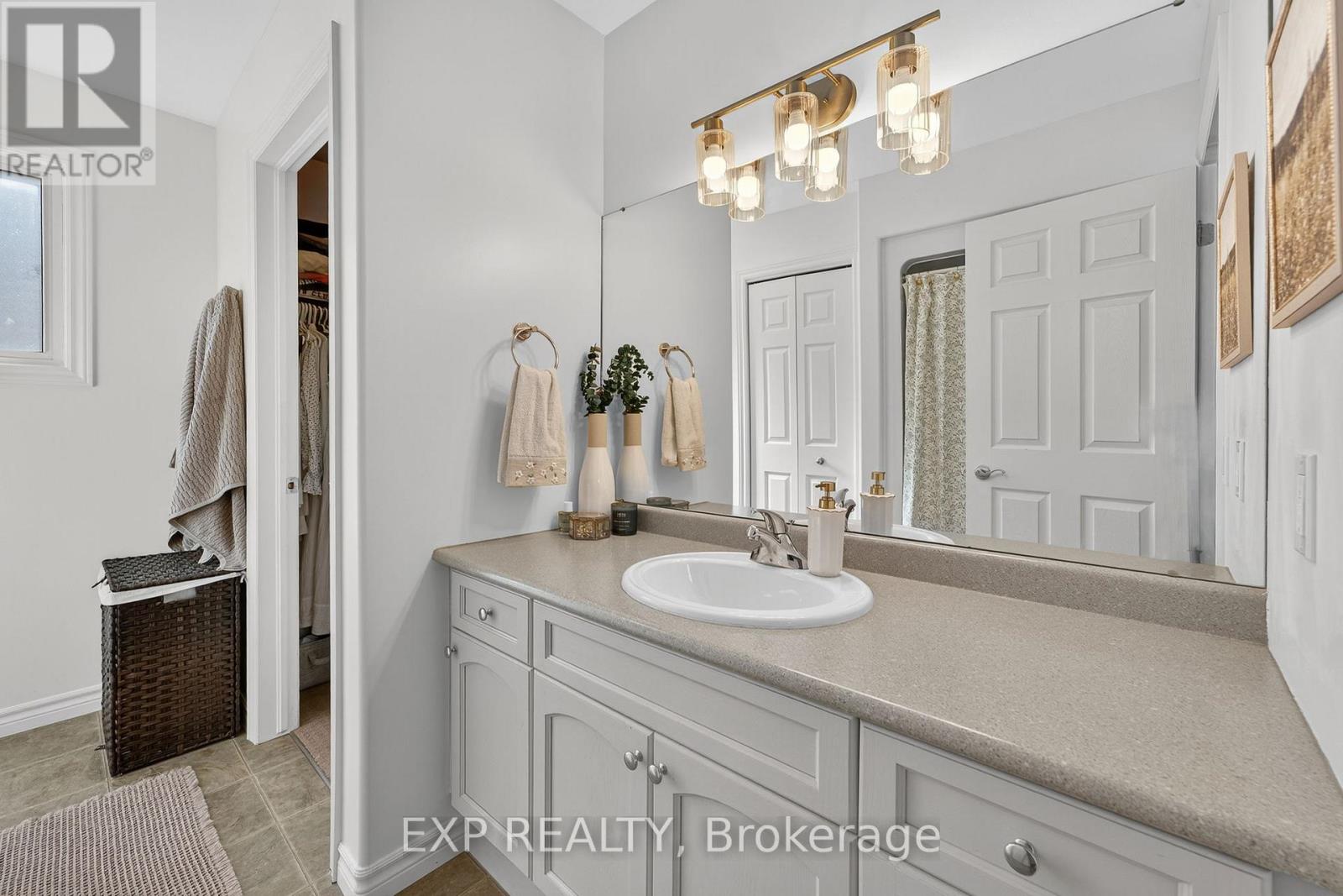 7 Gardiner Street, Belleville, Ontario  K8N 0L8 - Photo 15 - X12467441
