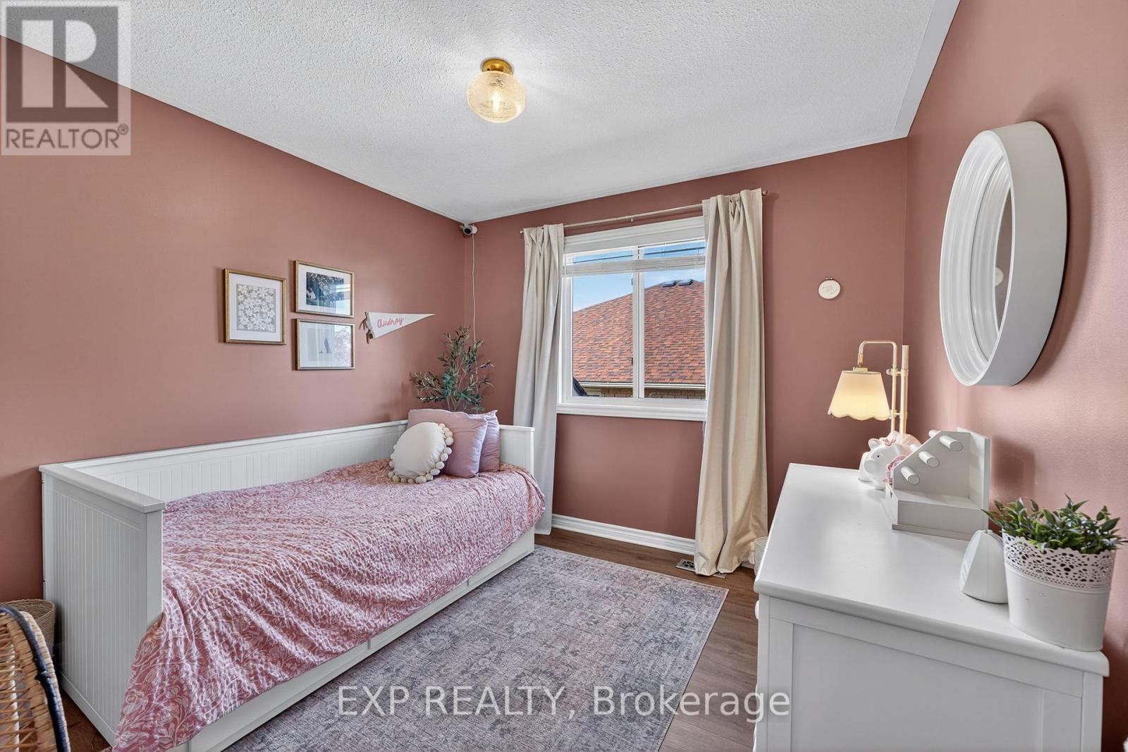 7 Gardiner Street, Belleville, Ontario  K8N 0L8 - Photo 19 - X12467441