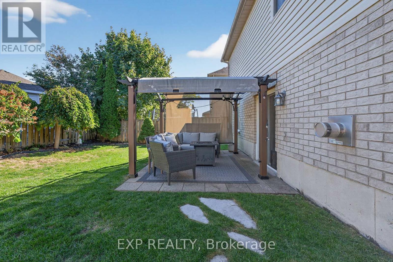 7 Gardiner Street, Belleville, Ontario  K8N 0L8 - Photo 32 - X12467441