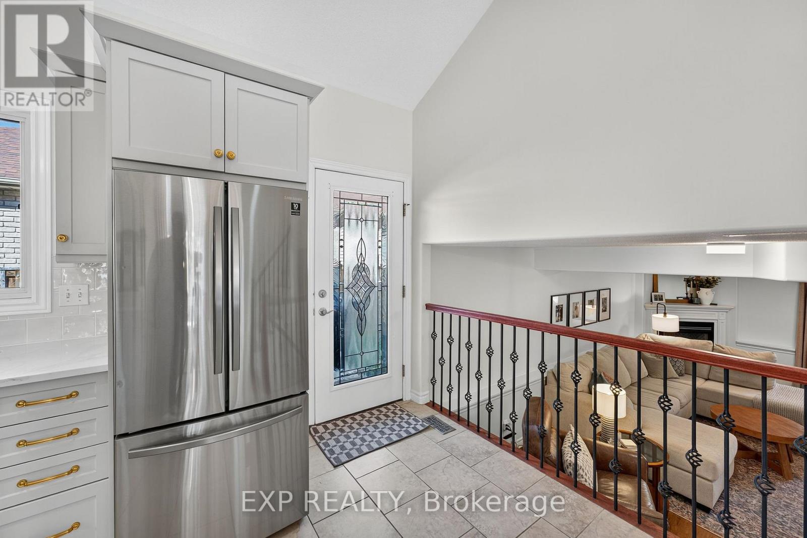 7 Gardiner Street, Belleville, Ontario  K8N 0L8 - Photo 6 - X12467441