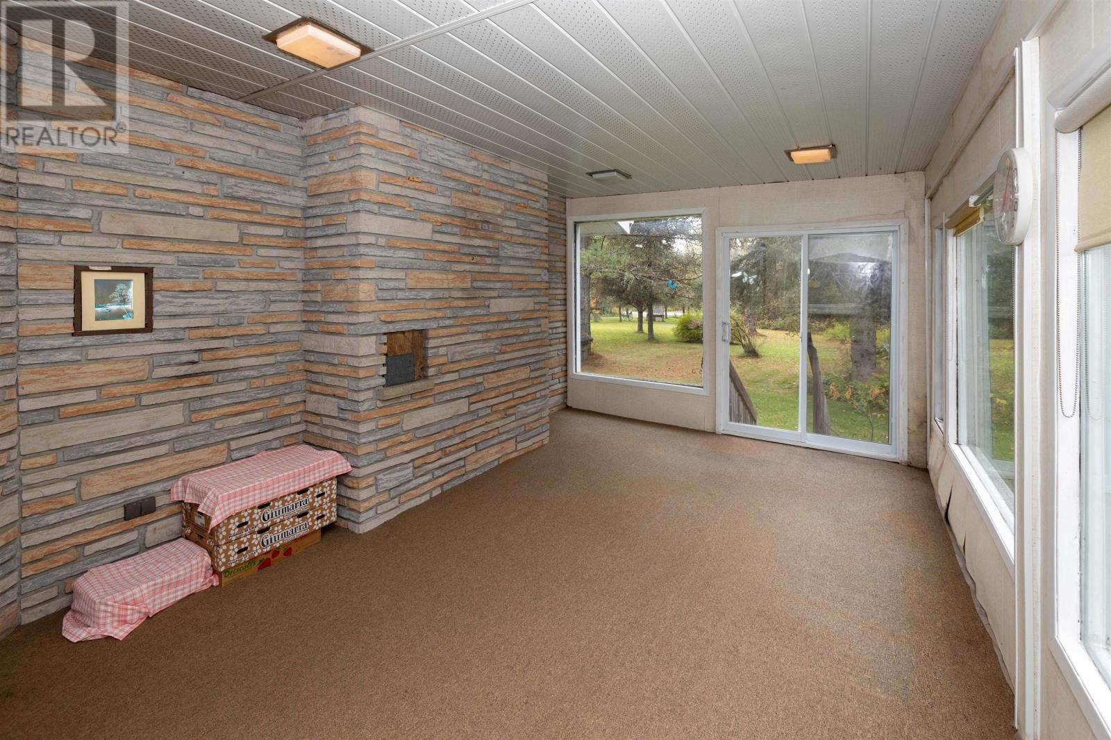 2642 Government Rd, Thunder Bay, Ontario  P7G 1V5 - Photo 32 - TB253240