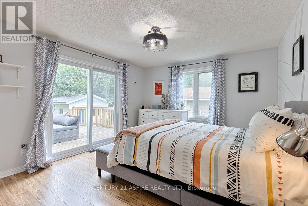 35 A East Street, Petawawa, Ontario  K8H 2N7 - Photo 20 - X12467437