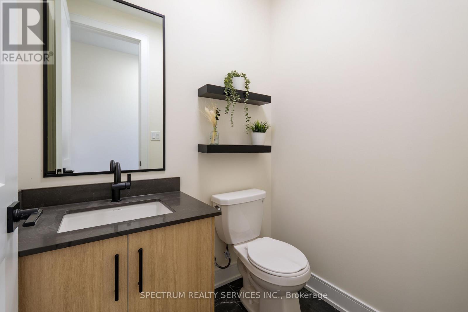 231 Grand Trunk Avenue, Vaughan, Ontario  L6A 5E5 - Photo 15 - N12448567