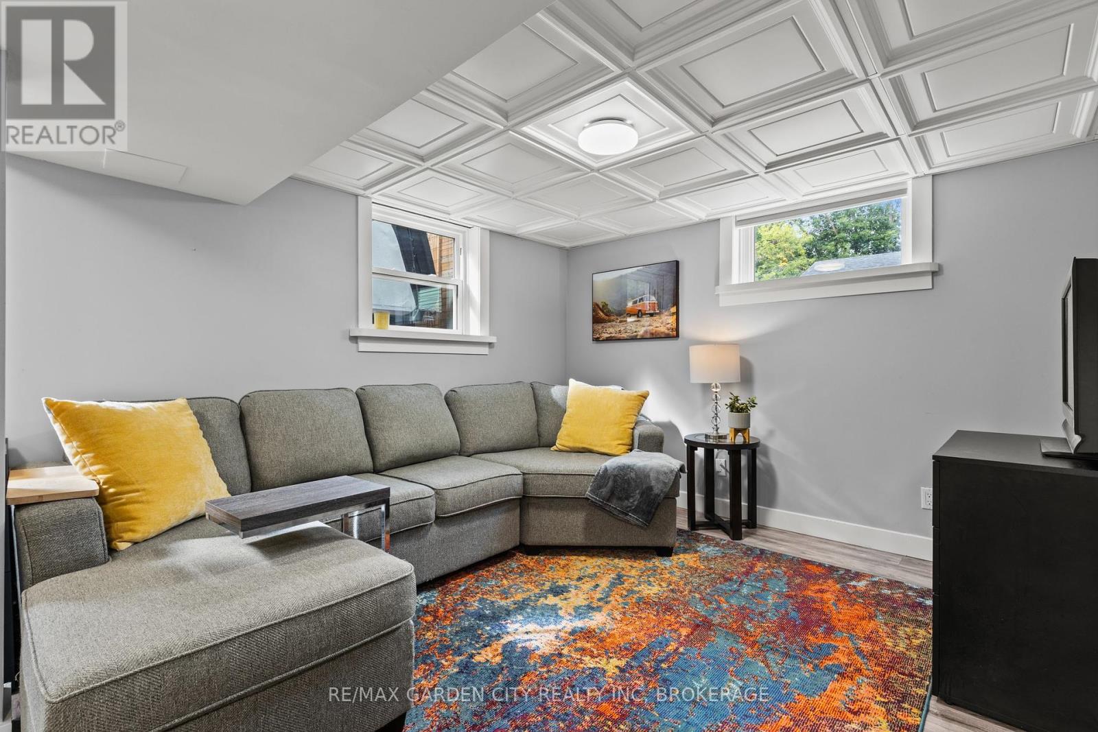 629 Penner Street, Niagara-On-The-Lake, Ontario  L0S 1T0 - Photo 29 - X12425385
