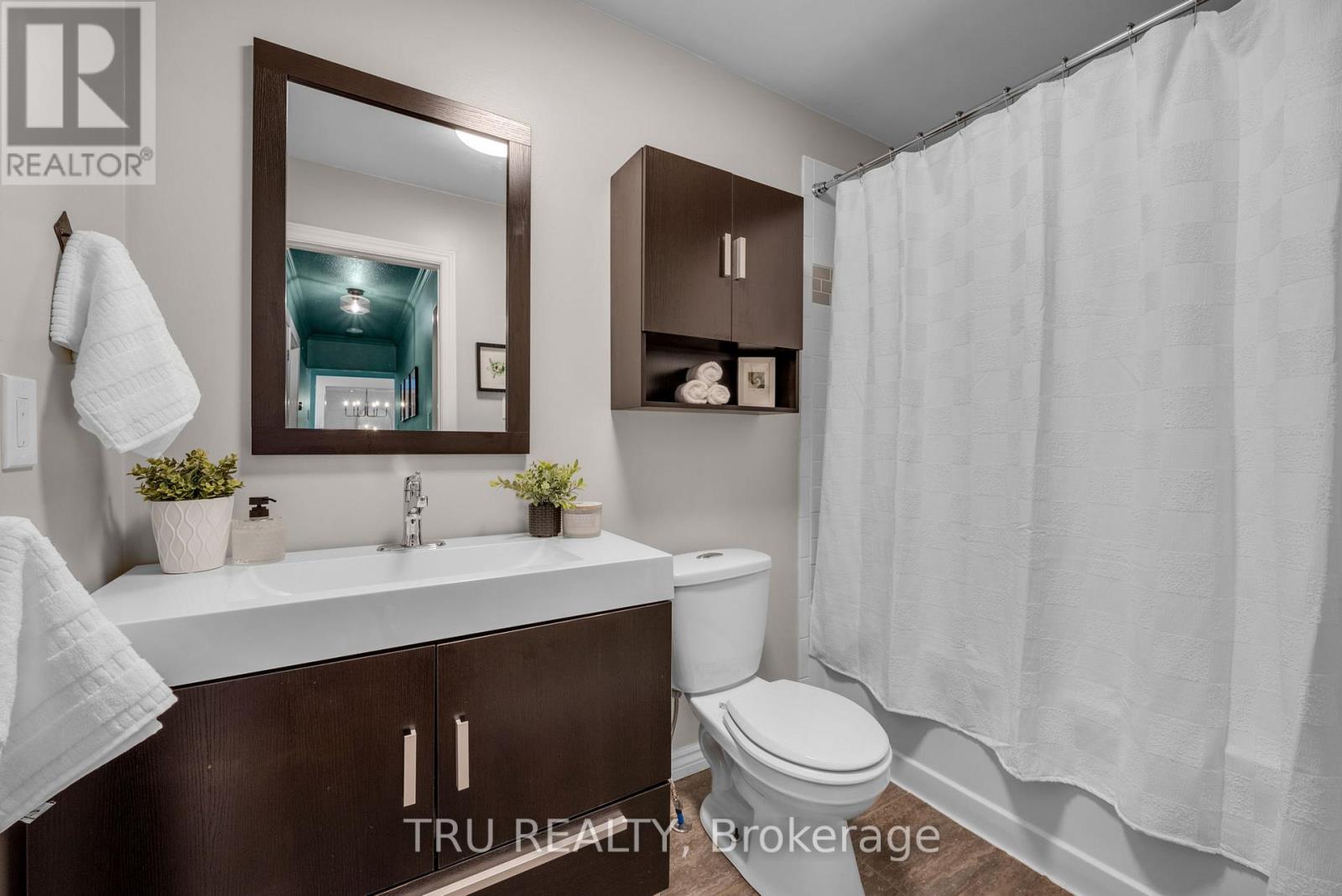 27 Duncan Street, Carleton Place, Ontario  K7C 3W4 - Photo 34 - X12467457