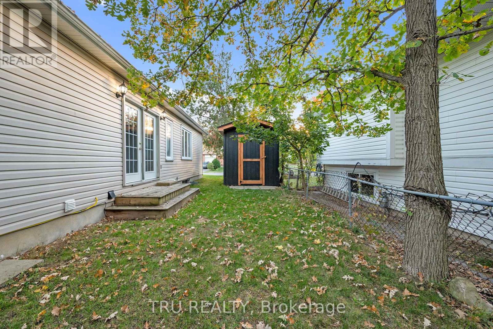 27 Duncan Street, Carleton Place, Ontario  K7C 3W4 - Photo 44 - X12467457
