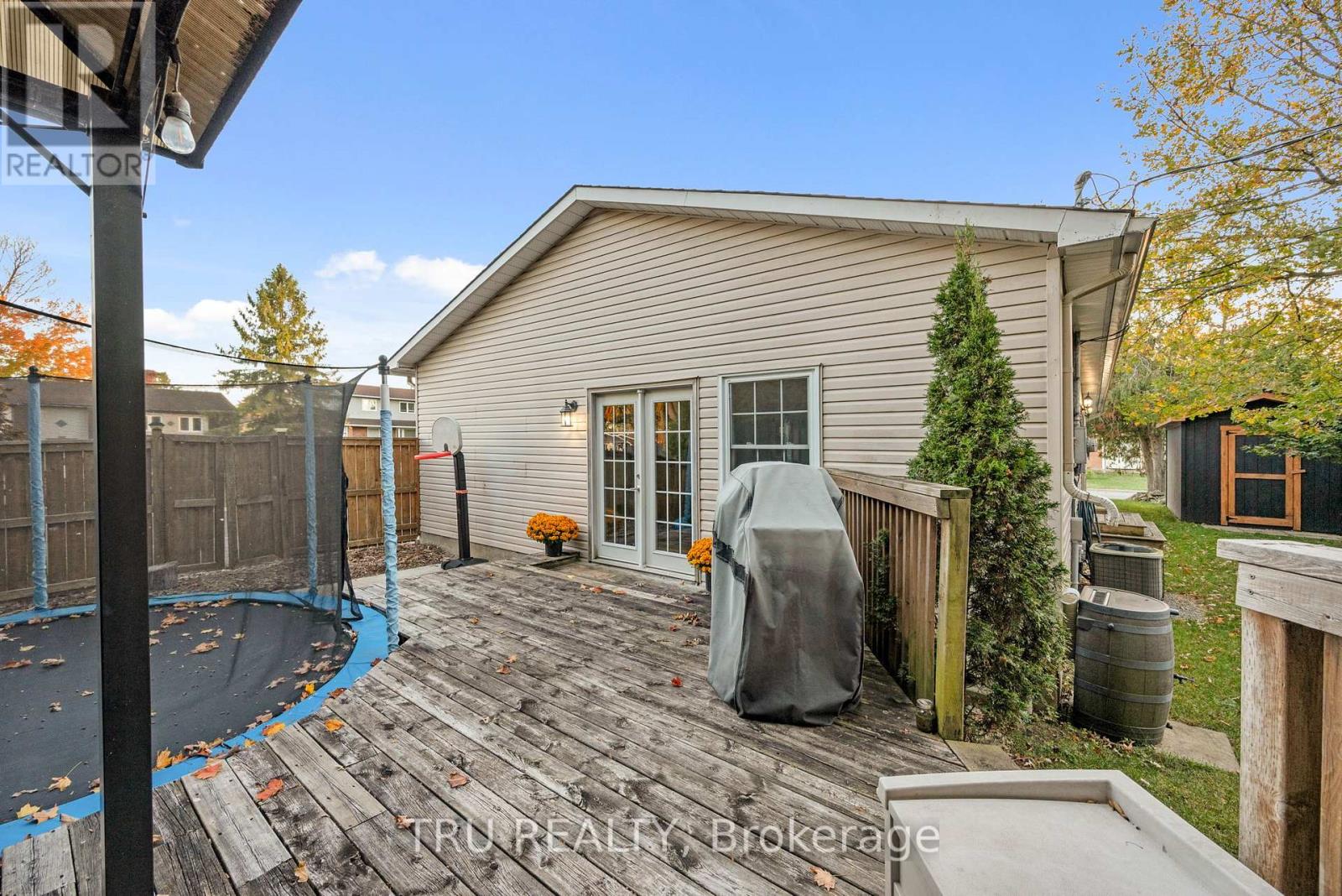 27 Duncan Street, Carleton Place, Ontario  K7C 3W4 - Photo 48 - X12467457